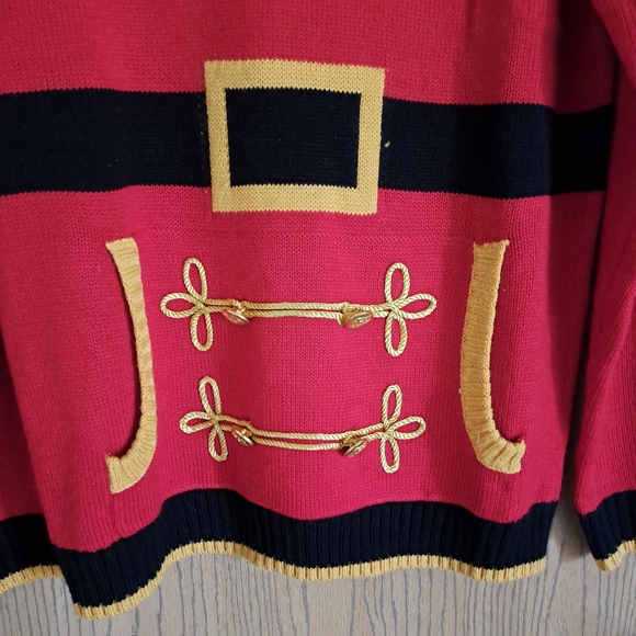 33 Degree Toy Soldier Ugly Christmas Sweater Small - Picture 5 of 11